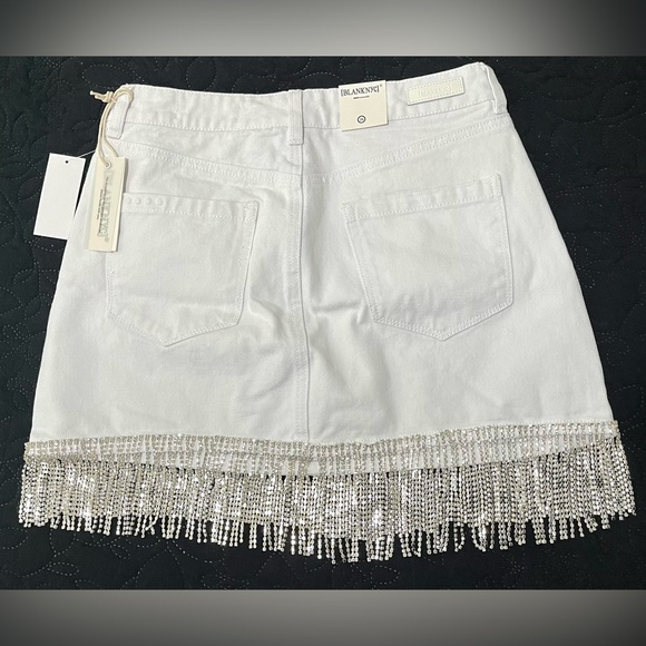 Blank NYC NWT White Denim Rhinestone Fringe Mini Skirt - Picture 6 of 6